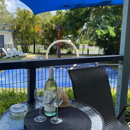 Big4 Mackay Blacks Beach Holiday Park ภายนอก รูปภาพ