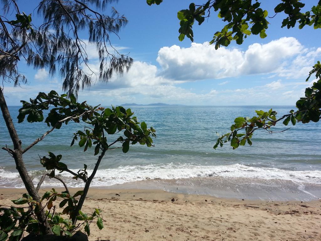 Big4 Mackay Blacks Beach Holiday Park ภายนอก รูปภาพ