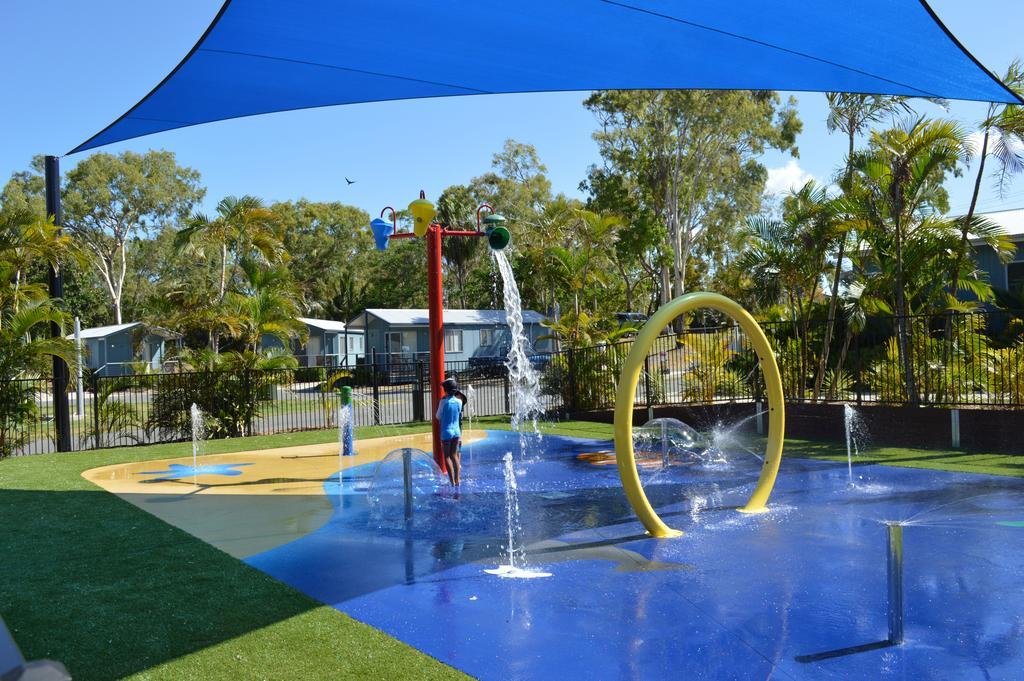Big4 Mackay Blacks Beach Holiday Park ภายนอก รูปภาพ