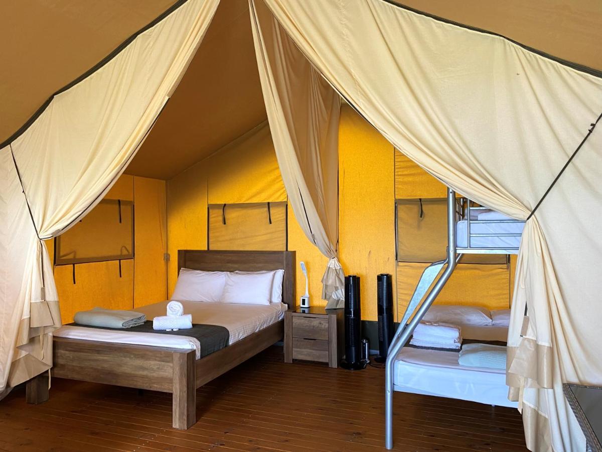 Big4 Mackay Blacks Beach Holiday Park ภายนอก รูปภาพ